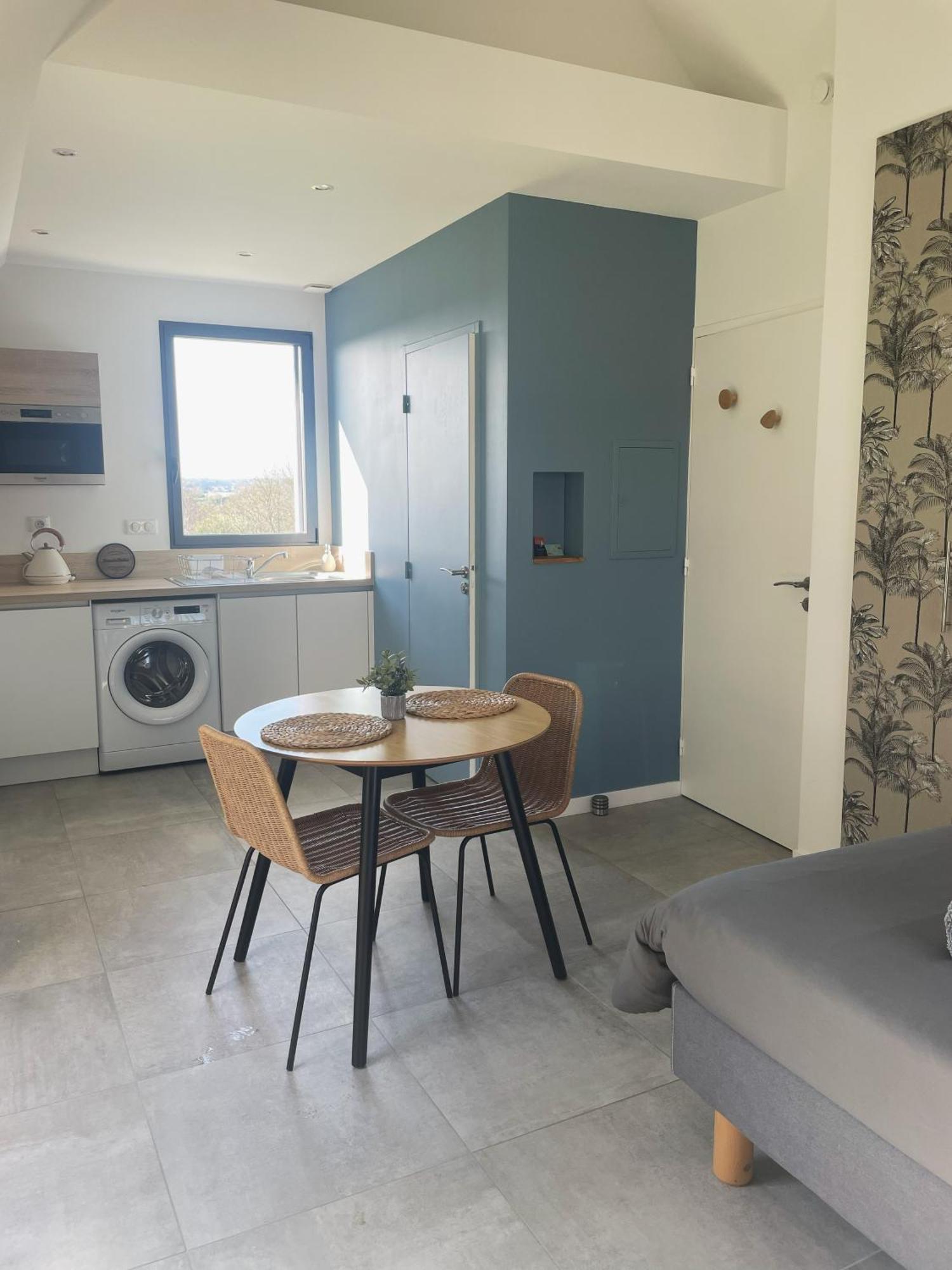 Studio Avec Terrasse Proche De La Mer Lancieux Luaran gambar
